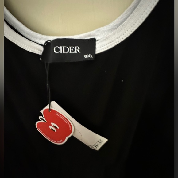 Black Jumpsuit with white trim NWT - Picture 2 of 3